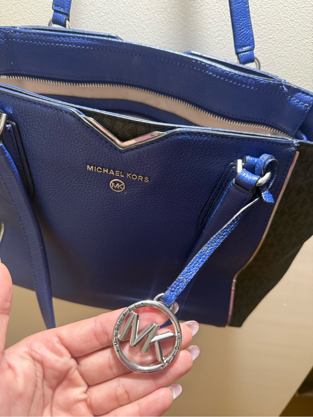 Michael Kors Royal Blue & Black Logo Tote with Silver Hardware - Picture 3 of 6